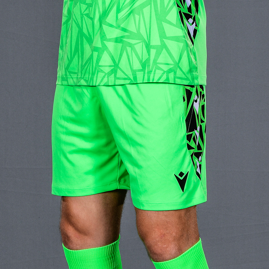 23/24 GK Home Shorts